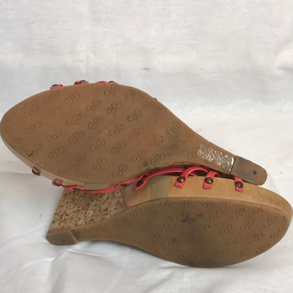 Cutest little platforms - Picture 4 of 4